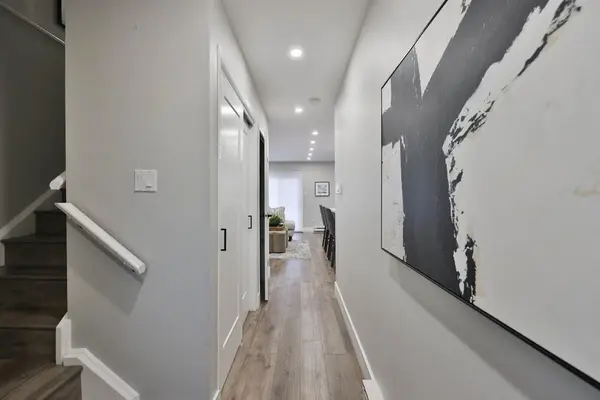 5017 Pinedale AVE #23, Burlington, ON L7L 5J6