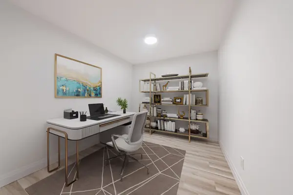 153 Wilson AVE #103, Hamilton, ON L9G 1N4