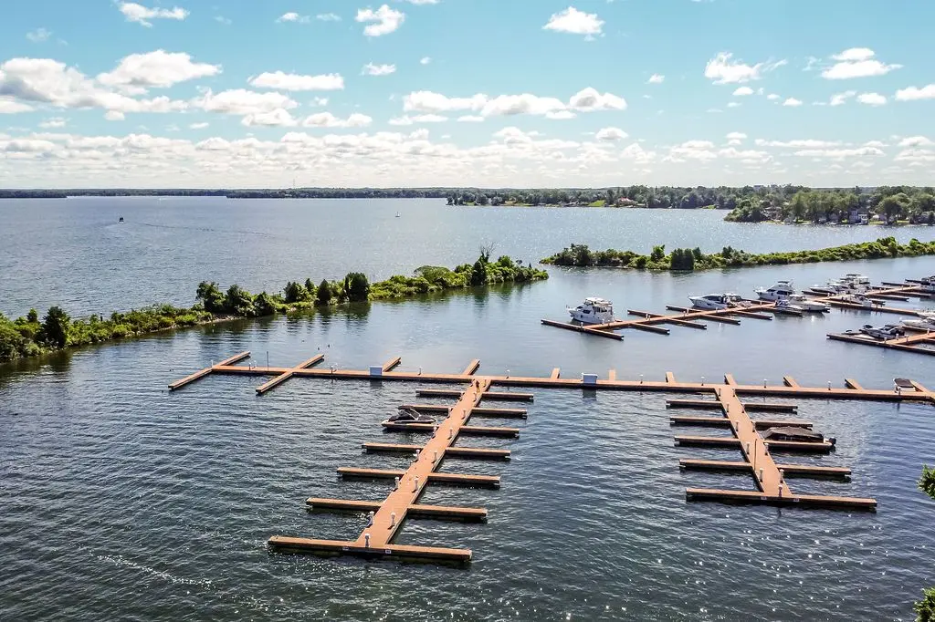 19 Front ST N #100, Orillia, ON L3V 4R6