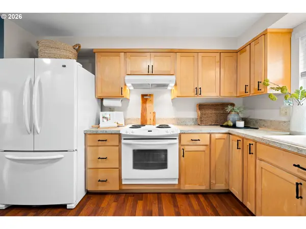 493 S EMERALD LOOP, Cornelius, OR 97113