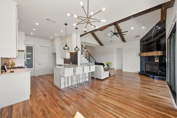 Red Oak, TX 75154,122 Yvonne Street