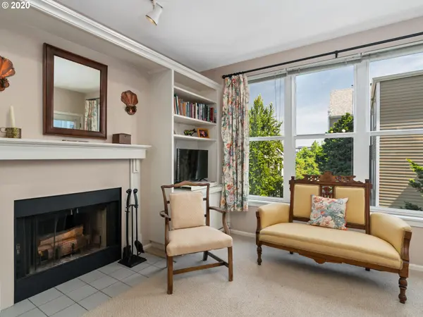 1616 S HARBOR WAY #404, Portland, OR 97201