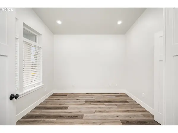 Veneta, OR 97487,24678 PERKINS RD #Lot 26