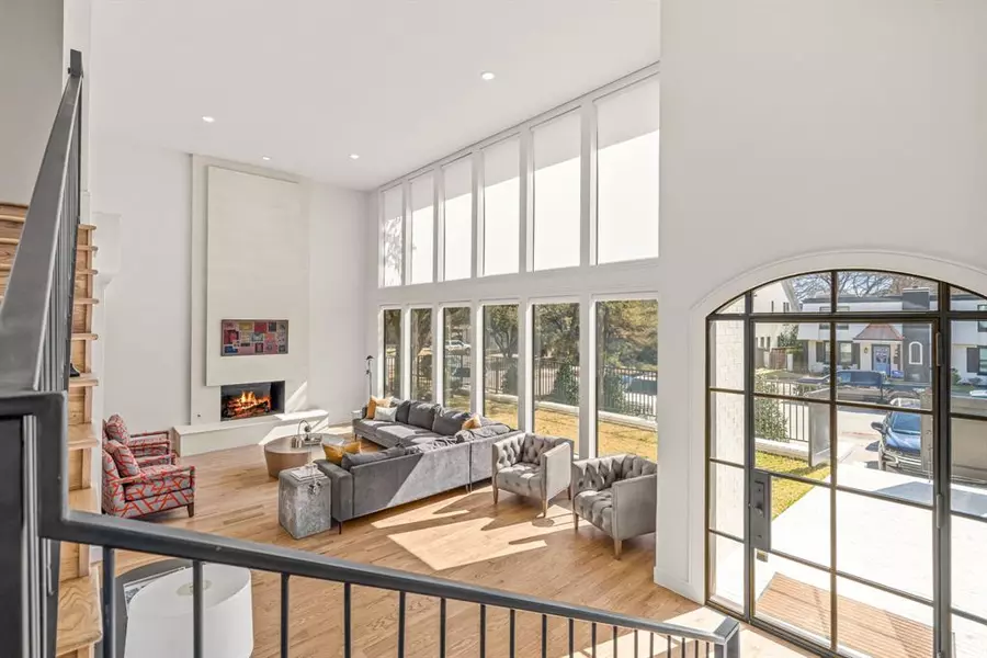 4712 Harley Avenue, Fort Worth, TX 76107