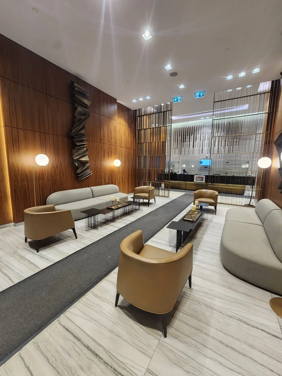 8 Eglinton AVE E #3808, Toronto C10, ON M4P 0C1