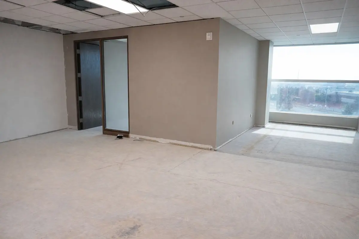 5500 North Service RD #401, Burlington, ON L7L 6W6