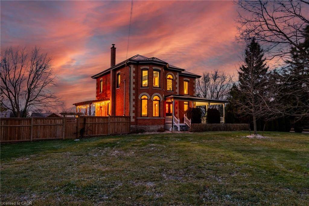 1664 NEBO RD, Hamilton, ON L0R 1W0