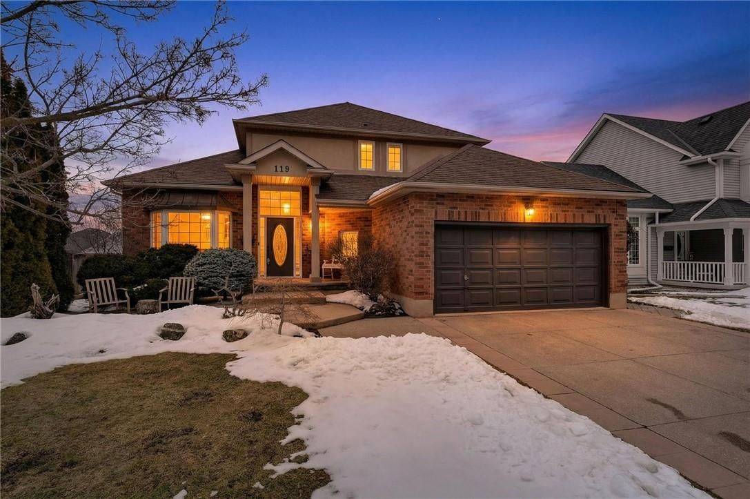 119 Dorchester DR, Grimsby, ON L3M 5H5