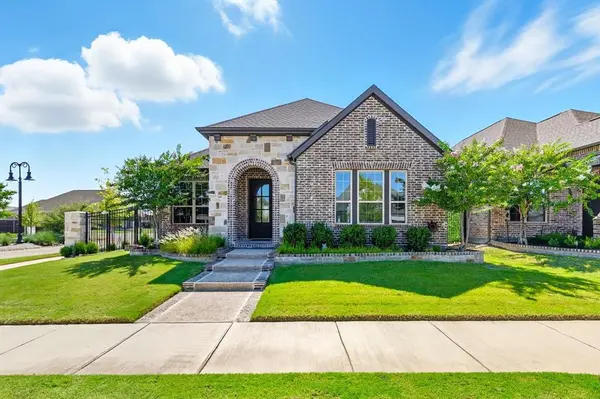 4760 Kings Garden Parkway,  Arlington,  TX 76005