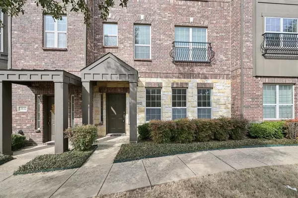 Addison, TX 75001,3934 Amberwood Drive