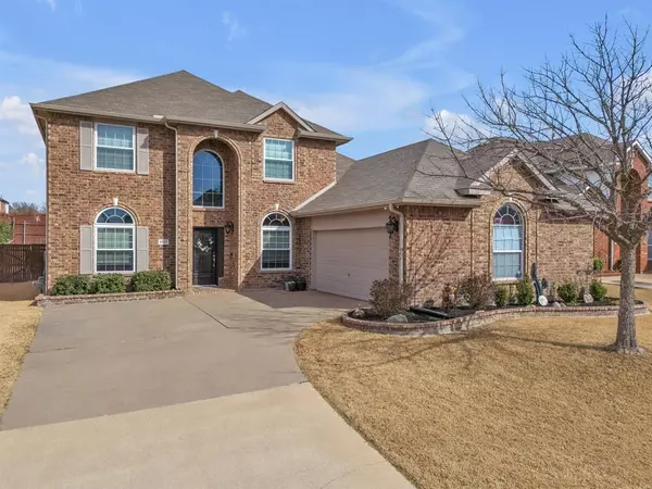 8837 Oakville Street, Fort Worth, TX 76244