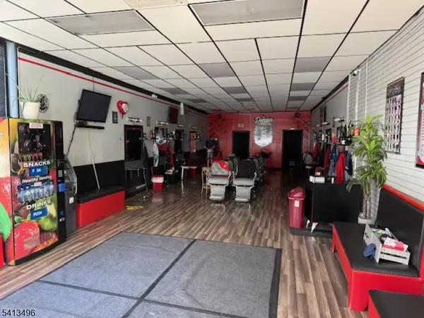 199 Main St, Hackettstown Town, NJ 07840