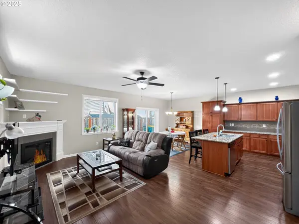 2741 25TH PL, Forest Grove, OR 97116