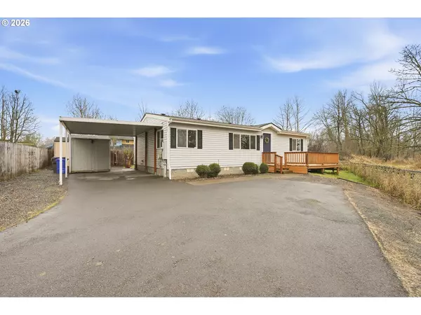 Molalla, OR 97038,660 CREAMERY CREEK LN