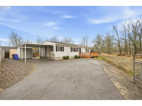 Molalla, OR 97038,660 CREAMERY CREEK LN