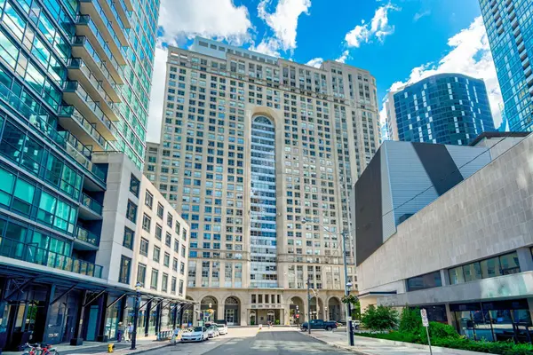 25 The Esplanade N/A #519, Toronto C08, ON M5E 1W5