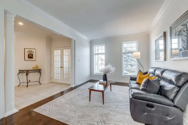 2120 Dalecroft CRES, Burlington, ON L7M 4B3