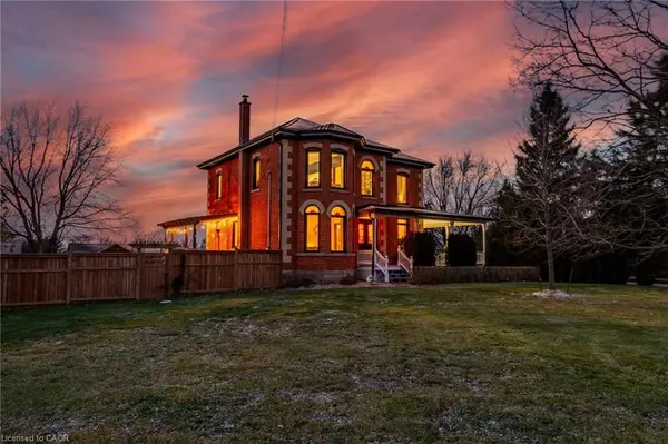 1664 NEBO RD, Hamilton, ON L0R 1W0