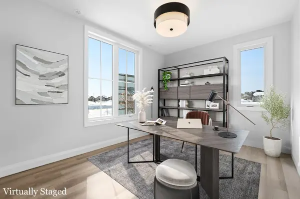 52 Beacon DR, Brighton, ON K0K 1H0