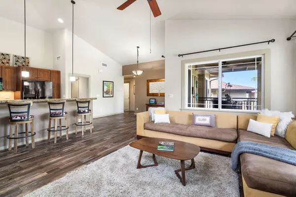 75-6025 ALII DR #L201, Kailua-kona, HI 96740