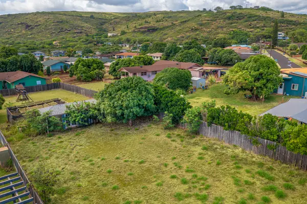 HAINA RD, Waimea, HI 96796