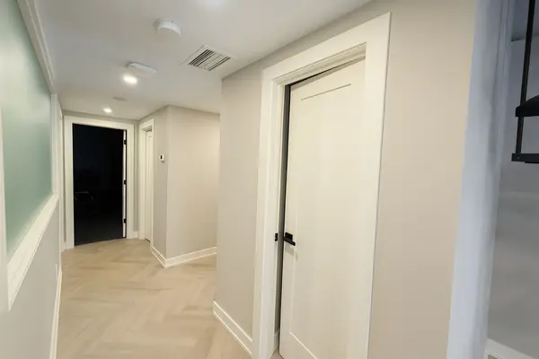 250 Regina RD #16, Vaughan, ON L4L 8N2