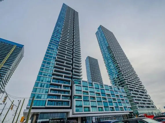 950 Portage Pkwy #5809, Vaughan, ON L0A 0B0