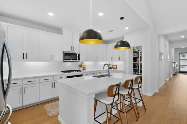 207 Buffalo Boulevard, Rhome, TX 76078