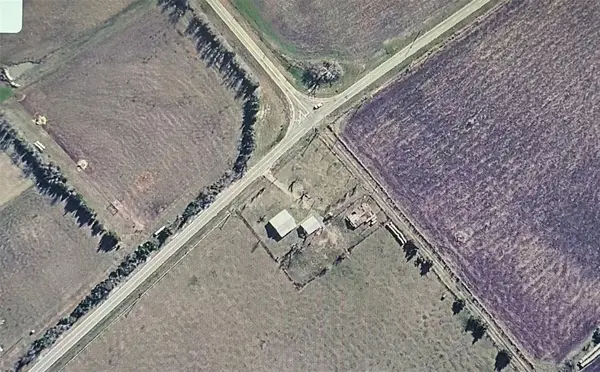 9788 Farm Road 128, Ben Franklin, TX 75415