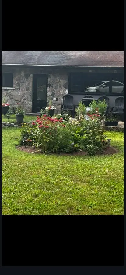 2551 Yearley RD, Huntsville, ON P0B 1M0