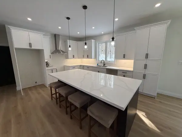 16 Millies WAY, Armour, ON P0A 1C0