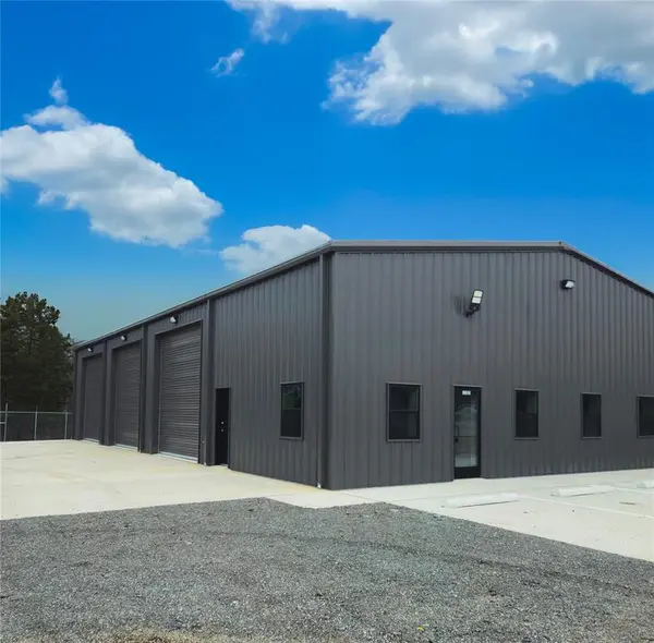 1240 Blackland Trail, Lavon, TX 75166