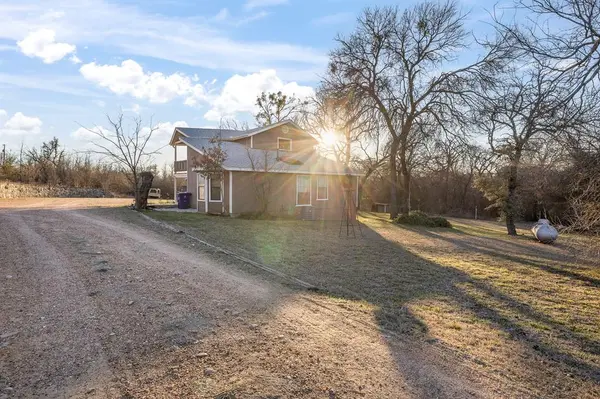 401 Sandy Lane, Dublin, TX 76446