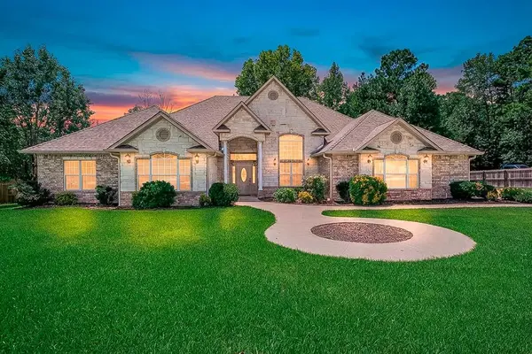 110 Kayla Lane, Longview, TX 75602