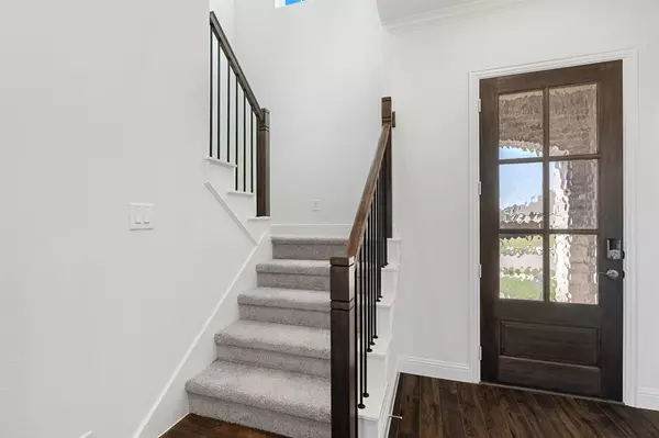 Lavon, TX 75166,840 Oak