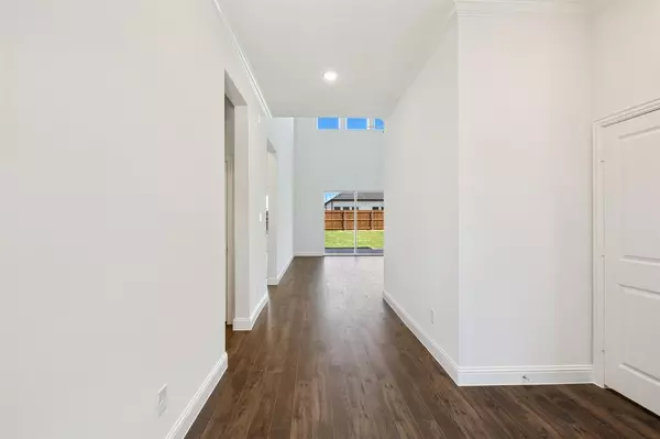 Lavon, TX 75166,840 Oak