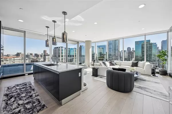 Dallas, TX 75201,3130 N Harwood Street #1606