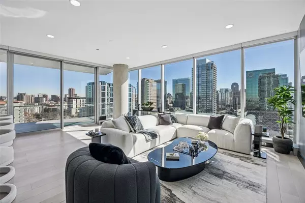 Dallas, TX 75201,3130 N Harwood Street #1606