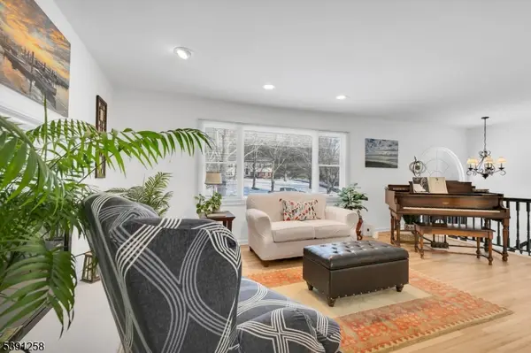 36 Debra Ln, Bernards Twp., NJ 07920