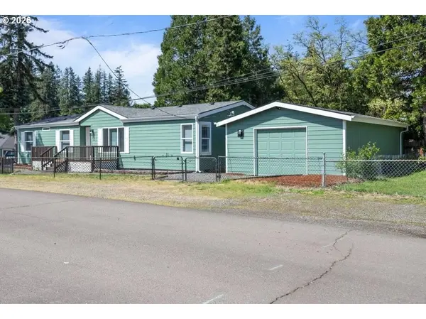 365 SW 7TH AVE, Mill City, OR 97360