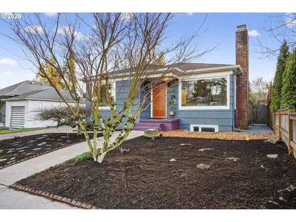 Portland, OR 97215,7618 SE CLAY ST