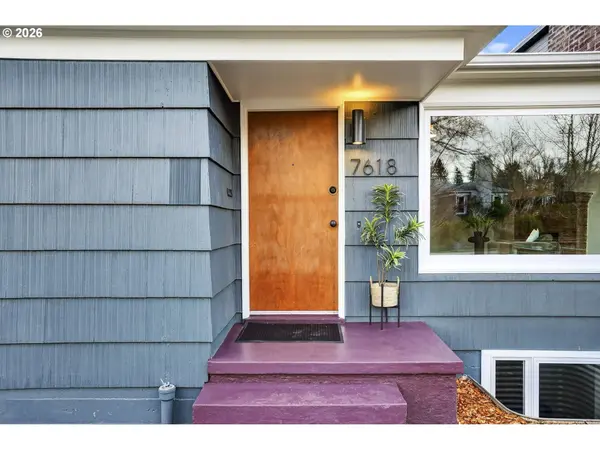 Portland, OR 97215,7618 SE CLAY ST