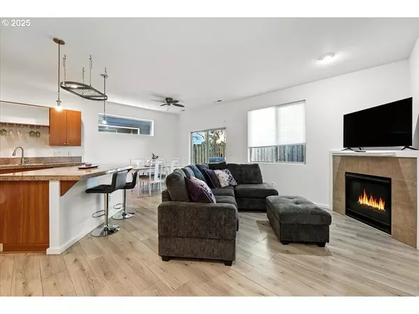 Milwaukie, OR 97267,7802 SE SPORRI LN #21