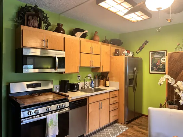 355 KALANIANAOLE ST #315, Hilo, HI 96720