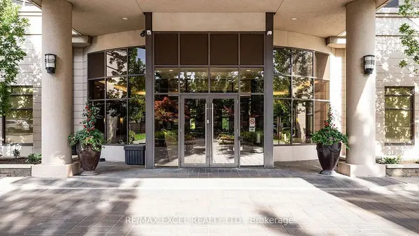 135 Wynford DR #1204, Toronto C13, ON M3C 0J4