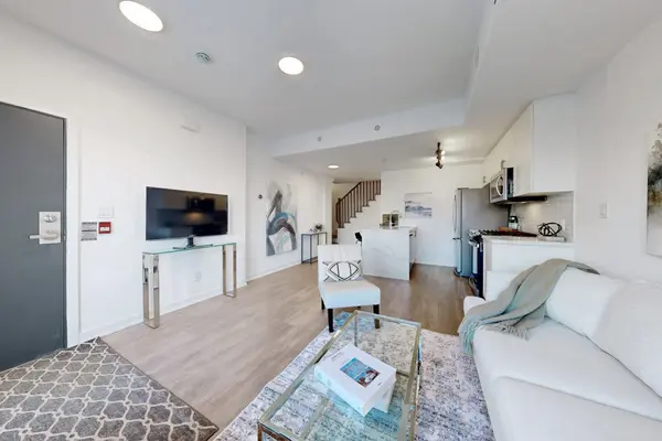 1455 O'Connor DR #1, Toronto E03, ON M4B 2V5