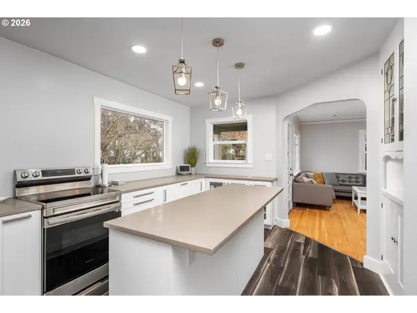 3825 NE 63RD AVE, Portland, OR 97213