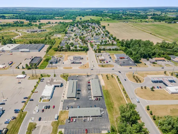 7342 N Alger RD, Pine River Twp, MI 48801