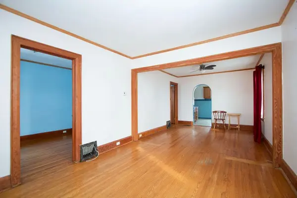 65 Gladstone AVE, Oshawa, ON L1J 4E4