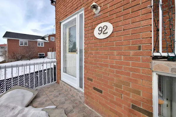 92 Skelton BLVD, Brampton, ON L6V 2P6